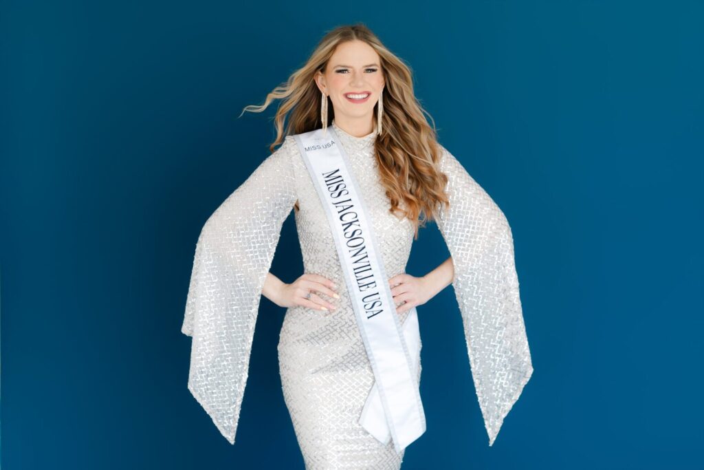 Miss Jacksonville USA Pageant Portraits at Jax Mini Sessions Studio in Jacksonville Florida with Studio Photographer Tabitha Baldwin