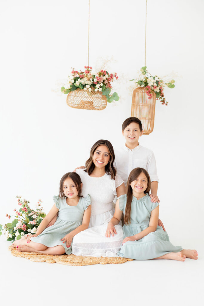 Mother’s Day mini session at Jacksonville photo studio with mom and three children