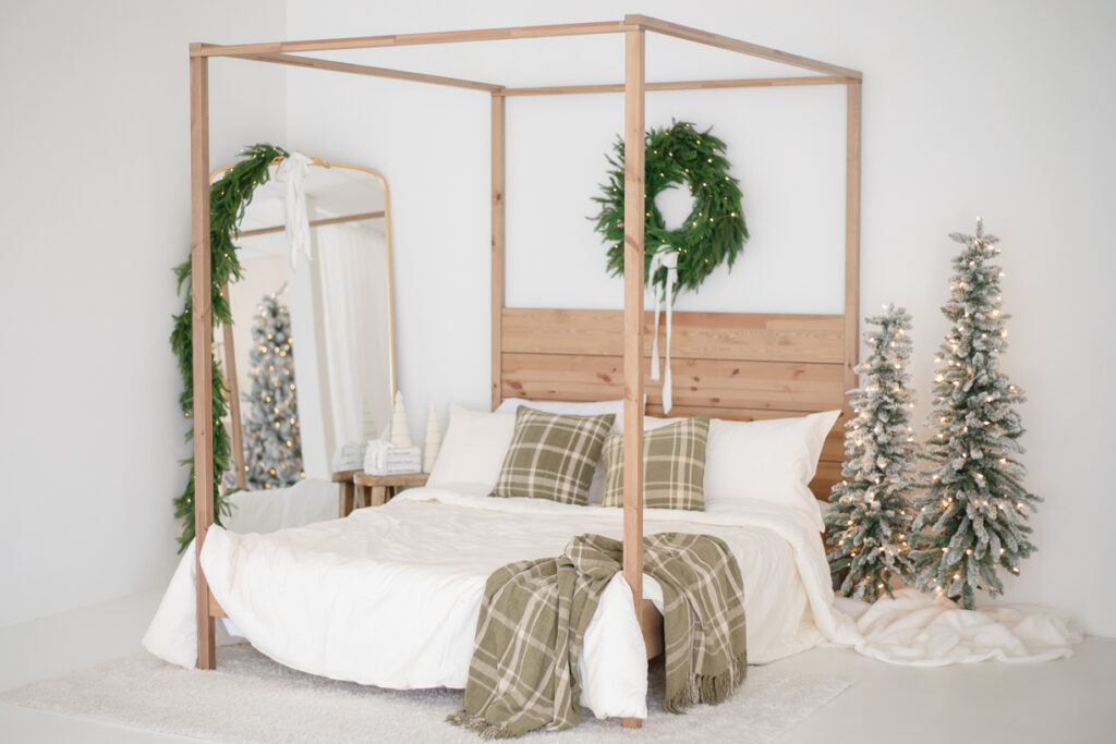 Christmas mini session bedroom installation in Jacksonville Florida at Jax Mini Sessions Studio