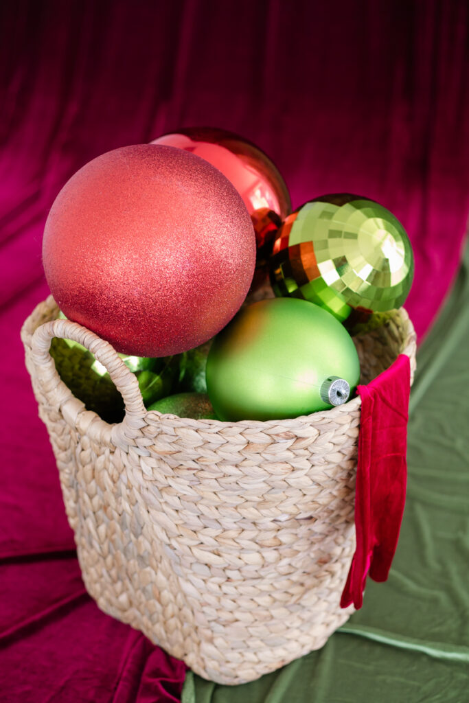 Christmas mini session color pop installation in Jacksonville Florida at Jax Mini Sessions Studio